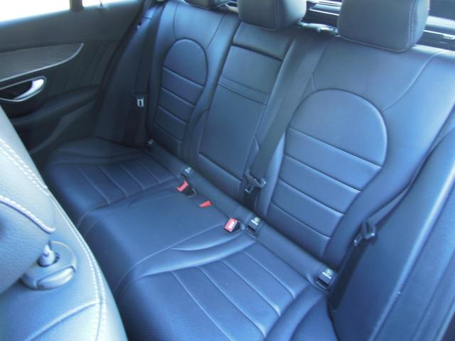 Cクラスステーションワゴン C200 ステーションワゴン スポーツ レーダーセーフティパッケージ/衝突軽減ブレーキ/LEDヘッドライト/純正ナビ/フルセグTV/DVD再生/ドラレコ/Bカメラ/ETC/Pバックドア/プッシュスタート/スマートキー/クルコン/純正18AW(42枚目)