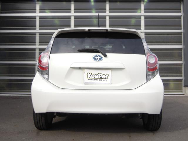 アクア Ｇ　ＬＥＤヘッドライト／ナビ／フルセグＴＶ／ドライブレコーダー／バックカメラ／ＥＴＣ／シートヒーター／プッシュスタート／スマートキー／１５インチアルミ（3枚目）