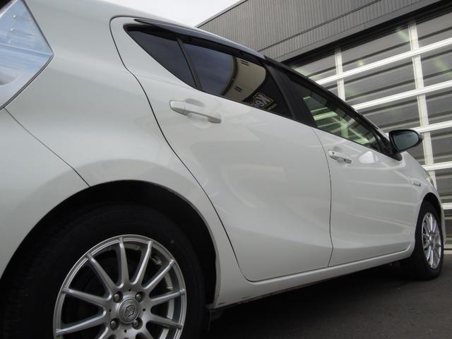 アクア Ｇ　ＬＥＤヘッドライト／ナビ／フルセグＴＶ／ドライブレコーダー／バックカメラ／ＥＴＣ／シートヒーター／プッシュスタート／スマートキー／１５インチアルミ（8枚目）