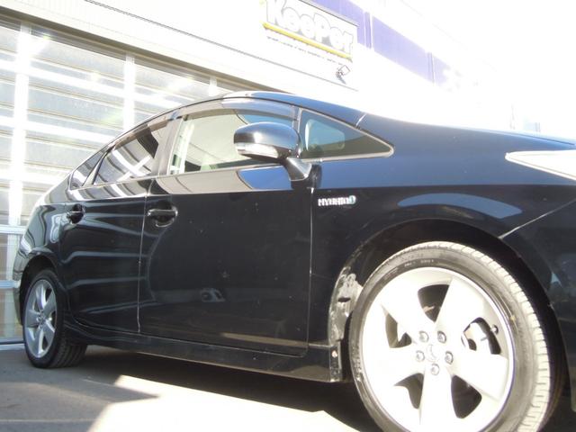 プリウス Sツーリングセレクション LEDヘッドライト/ナビ/フルセグTV/DVD再生/純正17インチアルミ(6枚目)