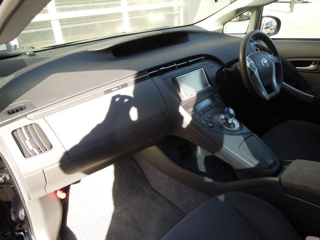 プリウス Sツーリングセレクション LEDヘッドライト/ナビ/フルセグTV/DVD再生/純正17インチアルミ(36枚目)