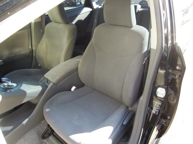 プリウス Sツーリングセレクション LEDヘッドライト/ナビ/フルセグTV/DVD再生/純正17インチアルミ(37枚目)