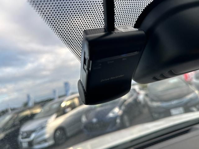 エクストレイル 20X ハイブリッド エマージェンシーブレーキP 純正フルセグナビ バックカメラ 全方位カメラ Bluetoothミュージック ドラレコ パワーバックドア ビルトインETC 前席シートヒーター LEDヘッドライト(8枚目)