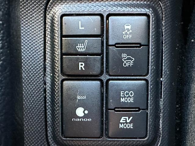 アクア Sスタイルブラック 社外ナビ ドラレコ バックカメラ 衝突軽減装置 スマートキー スペアキー プッシュスタート(11枚目)