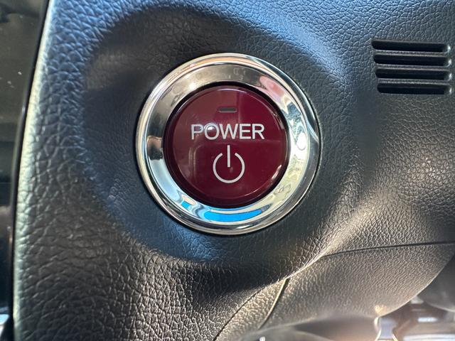 シャトル ハイブリッドZスタイルエディション 純正SDナビ バックカメラ ビルトインETC ハーフレザーシート USBポート ラバーマット LEDヘッドライト 前席シートヒーター スマートキー スペアキー有 プッシュスタート(11枚目)