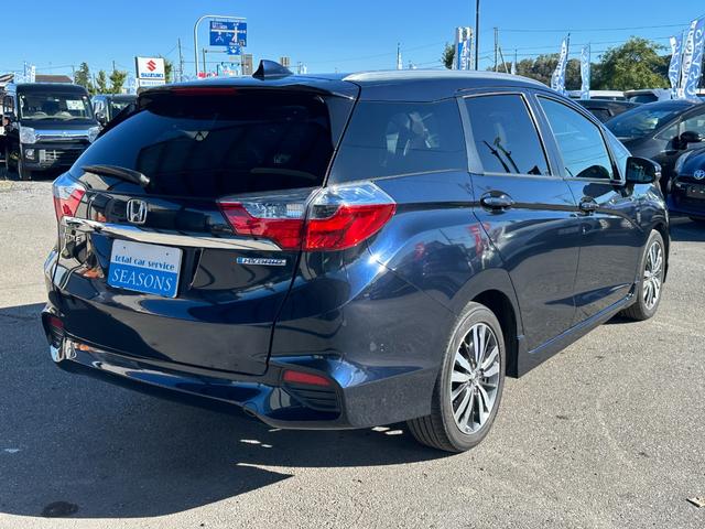 シャトル ハイブリッドZスタイルエディション 純正SDナビ バックカメラ ビルトインETC ハーフレザーシート USBポート ラバーマット LEDヘッドライト 前席シートヒーター スマートキー スペアキー有 プッシュスタート(19枚目)