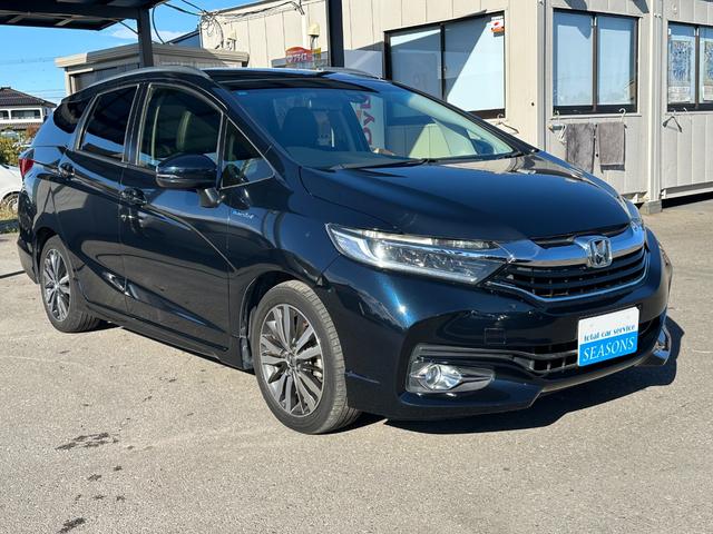 シャトル ハイブリッドZスタイルエディション 純正SDナビ バックカメラ ビルトインETC ハーフレザーシート USBポート ラバーマット LEDヘッドライト 前席シートヒーター スマートキー スペアキー有 プッシュスタート(21枚目)