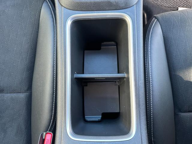 シャトル ハイブリッドZスタイルエディション 純正SDナビ バックカメラ ビルトインETC ハーフレザーシート USBポート ラバーマット LEDヘッドライト 前席シートヒーター スマートキー スペアキー有 プッシュスタート(38枚目)