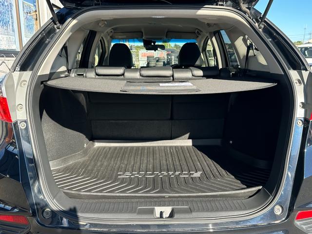 シャトル ハイブリッドZスタイルエディション 純正SDナビ バックカメラ ビルトインETC ハーフレザーシート USBポート ラバーマット LEDヘッドライト 前席シートヒーター スマートキー スペアキー有 プッシュスタート(44枚目)