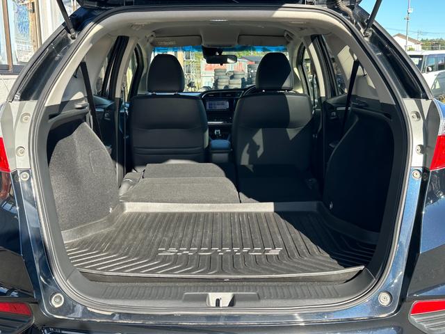 シャトル ハイブリッドZスタイルエディション 純正SDナビ バックカメラ ビルトインETC ハーフレザーシート USBポート ラバーマット LEDヘッドライト 前席シートヒーター スマートキー スペアキー有 プッシュスタート(45枚目)