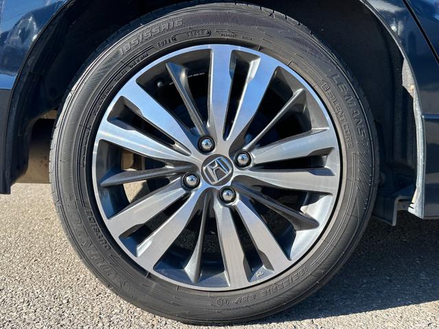 シャトル ハイブリッドZスタイルエディション 純正SDナビ バックカメラ ビルトインETC ハーフレザーシート USBポート ラバーマット LEDヘッドライト 前席シートヒーター スマートキー スペアキー有 プッシュスタート(47枚目)