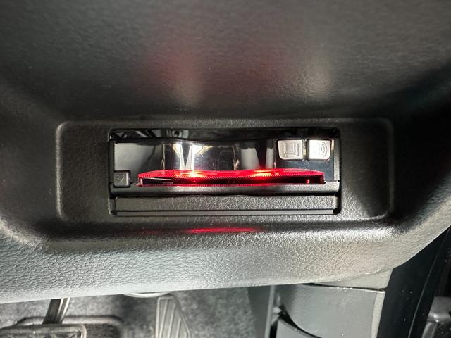 アルトターボRS ベースグレード レーダー探知機 ドラレコ ポータブルナビ 社外オーディオ 衝突軽減装置 運転席シートヒーター HIDヘッドライト スマートキー スペアキー プッシュスタート(7枚目)