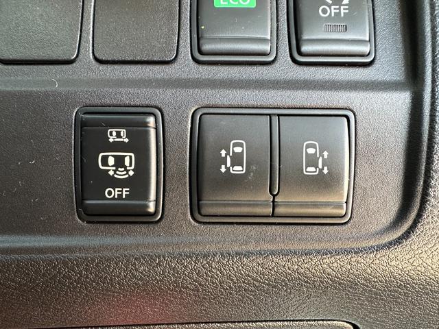 セレナ ハイウェイスター プロパイロットエディション プロパイロット 純正フルセグナビ 純正フリップダウン バックカメラ Bluetoothミュージック ETC 両側パワースライド ハーフレザーシート LEDヘッドライト(12枚目)