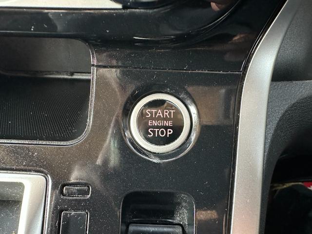 セレナ ハイウェイスター プロパイロットエディション プロパイロット 純正フルセグナビ 純正フリップダウン バックカメラ Bluetoothミュージック ETC 両側パワースライド ハーフレザーシート LEDヘッドライト(15枚目)