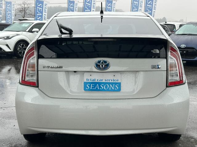 プリウス Ｇ　純正フルセグメモリーナビ　Ｂｌｕｅｔｏｏｔｈミュージック　バックカメラ　ＥＴＣ　パワーシート　ハーフレザーシート　オートライト　オートエアコン　オートクルーズ　ＨＩＤヘッドライト（17枚目）