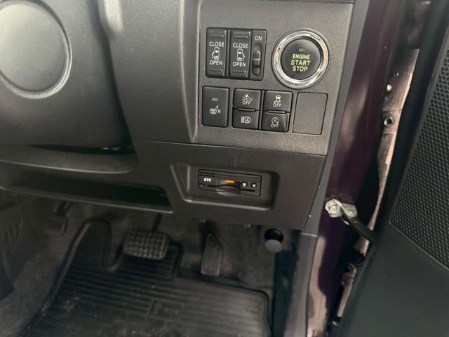 タント カスタムＲＳ　ＳＡＩＩＩ　純正フルセグナビ　Ｂｌｕｅｔｏｏｔｈミュージック　シートヒーター　両側パワースライド　衝突軽減装置　オートライト　ビルトインＥＴＣ　クリアランスソナー　ＬＥＤヘッドライト（3枚目）