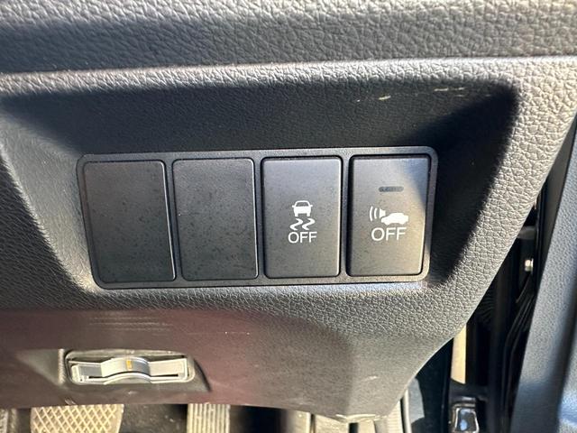 ���Ђ̓W���Ԃ͐l�C�̎Ԏ킪���肾������I�I�C������s�Ǘ��`�F�b�N���m��ł��Ă��邨�Ԃł��̂Œ��ÎԂł������S�I�I�ǎ��ł����������S�J�̒��ÎԂ𐥔񌩂āA�G���āA�^�]���āA��������P���I��ŉ�������