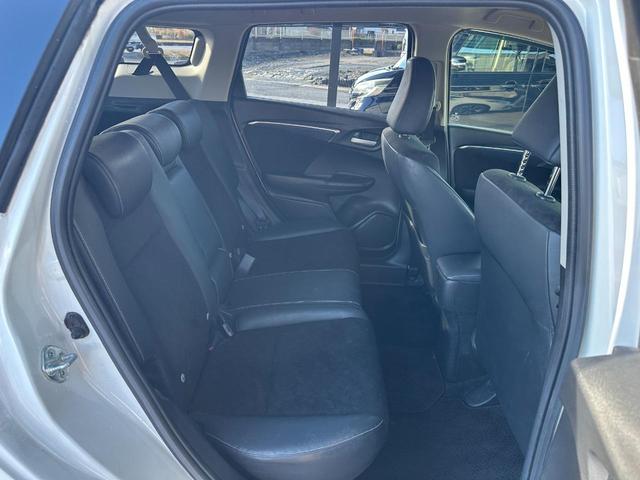 シャトル ハイブリッドＸ　ホンダセンシング　ハイブリッドＸ　ハイブリッドＸ　純正フルセグナビ　バックカメラ　Ｂｌｕｅｔｏｏｔｈミュージック　ビルトインＥＴＣ　ＵＳＢポート　オートクルーズ　ＬＥＤヘッドライト　ＬＥＤフォグライト（43枚目）