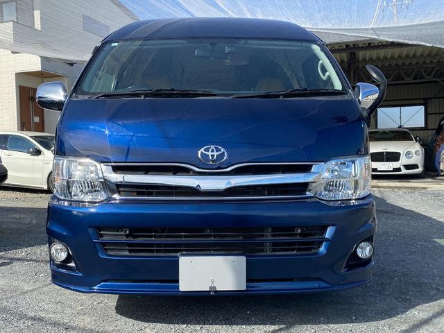 ハイエースバン SPロングDXキャンP デルタリンク ダーウィン Q3 リアTV・ソーラーパネル・サブバッテリ・走行充電・FFヒータ・常設ベッド・冷蔵庫・オーリンズサス鍛造ホイール・BRIDEシートF左右・インバータ(3枚目)