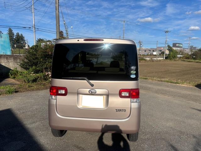 タント L ナビ 後席両側スライドドア キーレス 盗難防止システム エアコン パワーステアリング ベンチシート CD再生可能 運転席助手席エアバック(5枚目)