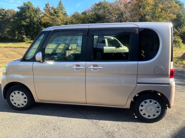 タント L ナビ 後席両側スライドドア キーレス 盗難防止システム エアコン パワーステアリング ベンチシート CD再生可能 運転席助手席エアバック(7枚目)