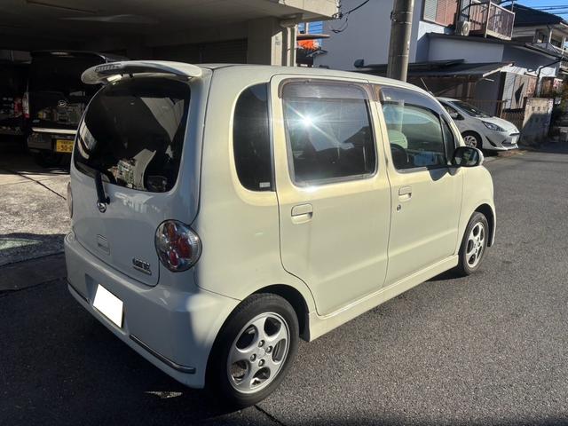 ムーヴラテ クール　１４インチアルミホイール　キーレス　ＣＤ　ＭＤ　ベンチシート　フルフラット　ＡＢＳ　運転席助手席エアバック　衝突安全ボディ（8枚目）