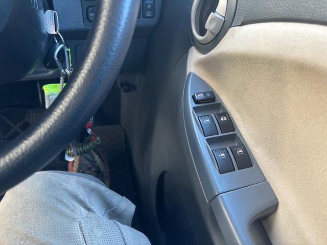 ムーヴラテ クール　１４インチアルミホイール　キーレス　ＣＤ　ＭＤ　ベンチシート　フルフラット　ＡＢＳ　運転席助手席エアバック　衝突安全ボディ（11枚目）