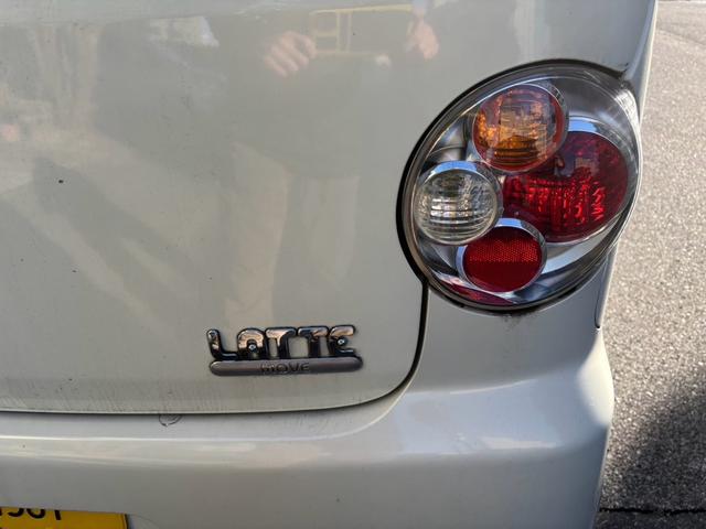 ムーヴラテ クール　１４インチアルミホイール　キーレス　ＣＤ　ＭＤ　ベンチシート　フルフラット　ＡＢＳ　運転席助手席エアバック　衝突安全ボディ（15枚目）