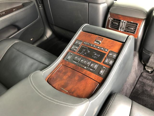 LS600hLエグゼクティブPKG1オナリアエンタ212黒(16枚目)