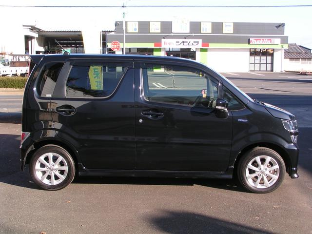 ワゴンＲ ハイブリッドＦＺ　全方位モニター　Ｂｌｕｅｔｏｏｔｈ　フルセグＴＶ　ＣＤ／ＤＶＤ再生　デュアルセンサーブレーキサポート　ＬＥＤヘッドランプ　シートヒーター　スマートキー　プッシュスタート（6枚目）