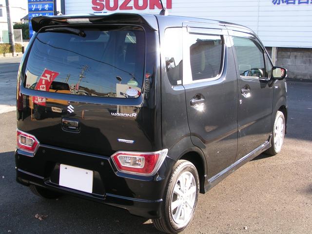 ワゴンＲ ハイブリッドＦＺ　全方位モニター　Ｂｌｕｅｔｏｏｔｈ　フルセグＴＶ　ＣＤ／ＤＶＤ再生　デュアルセンサーブレーキサポート　ＬＥＤヘッドランプ　シートヒーター　スマートキー　プッシュスタート（9枚目）