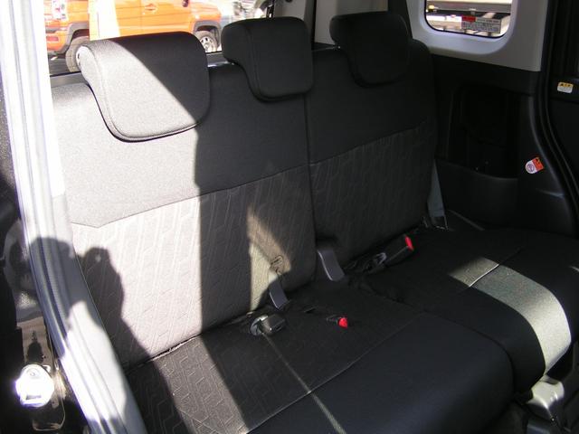 ルーミー カスタムＧ　Ｓ　両側パワースライド　Ｂｌｕｅｔｏｏｔｈ　ナビＴＶ　ＥＴＣ　バックカメラ　ＬＥＤヘッドランプ　シートヒーター　衝突軽減ブレーキスマートアシスト　アルミホイール（12枚目）