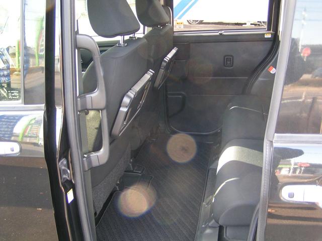 ルーミー カスタムＧ　Ｓ　両側パワースライド　Ｂｌｕｅｔｏｏｔｈ　ナビＴＶ　ＥＴＣ　バックカメラ　ＬＥＤヘッドランプ　シートヒーター　衝突軽減ブレーキスマートアシスト　アルミホイール（14枚目）