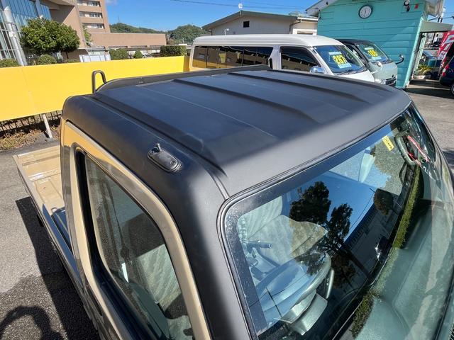 キャリイトラック KCエアコン・パワステ トヨタ4V6アースカラー塗装仕上げ ルーフマッドブラック塗装 ゴツゴツタイヤ新品 4WD エアコン パワステ 5速マニュアル(11枚目)