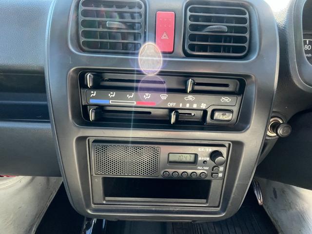 キャリイトラック KCエアコン・パワステ トヨタ4V6アースカラー塗装仕上げ ルーフマッドブラック塗装 ゴツゴツタイヤ新品 4WD エアコン パワステ 5速マニュアル(16枚目)