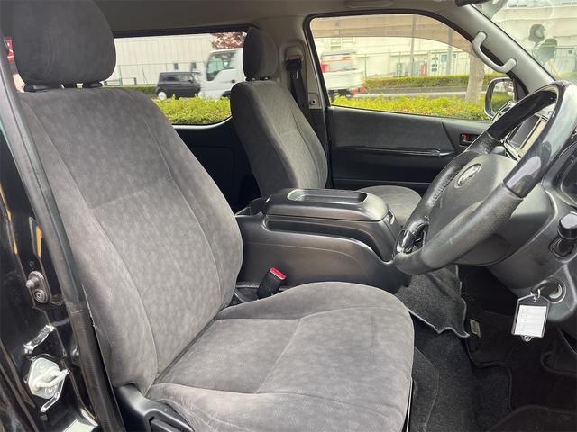 ハイエースワゴン GL ナビ 電動スライドドア 電動格納ミラー 後席モニター AT アルミホイール Bluetooth 100V電源 盗難防止システム 衝突安全ボディ ABS エアコン パワーステアリング パワーウィンドウ(25枚目)