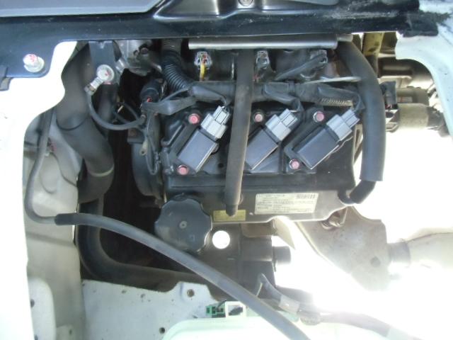 Vタイプ 5速マニュアル車 3方開 荷台マット付き(17枚目)