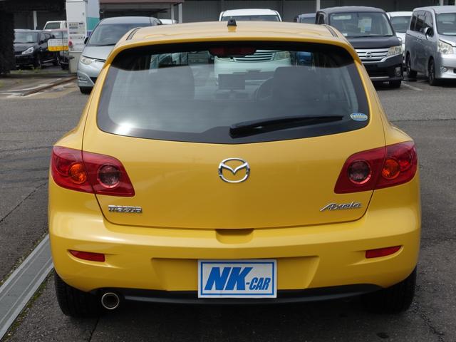 アクセラスポーツ ２０Ｃ　走行３２０００ｋｍ　ＭＴモード付　キーレス　ＥＴＣ　純正アルミ　オートライト　フォグランプ　ドアバイザー（3枚目）