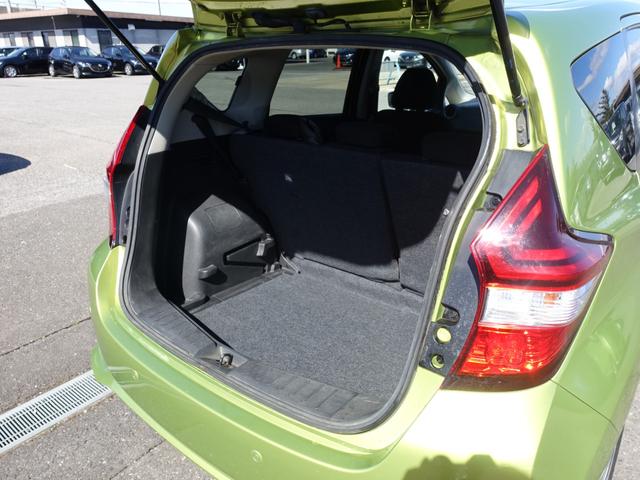 ノート ｅ－パワー　Ｘ　純正メモリーナビ　フルセグ　アラウンドビューモニター　デジタルインナーミラー　インテリキー　プッシュスタート　ＥＴＣ　ＬＥＤヘッドライト　エマージェンシーブレーキ　レーンキープ　走行３７０００ｋｍ（18枚目）