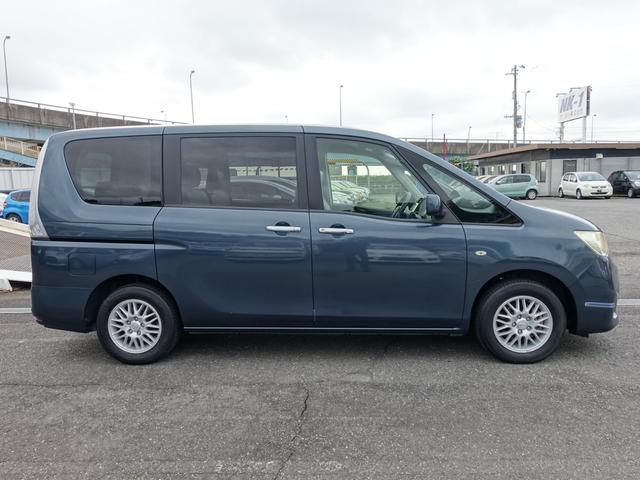 セレナ 20X 左側パワースライドドア バックカメラ Bluetooth フルセグ ETC キーレス HIDヘッドライト オートライト フォグランプ クルーズコントロール 純正アルミ(4枚目)