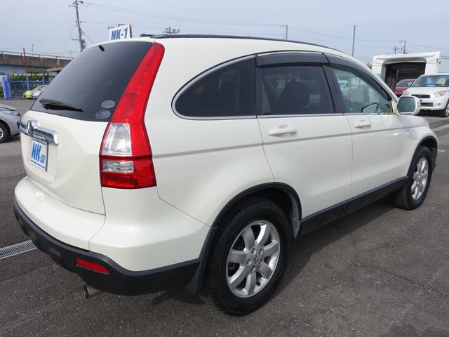 ＣＲ－Ｖ Ｘ　フルタイム４ＷＤ　純正ＨＤＤナビ　前後カメラ　ＥＴＣ　ＨＩＤヘッドライト　フォグランプ　キーレス　純正アルミ　オートエアコン（8枚目）