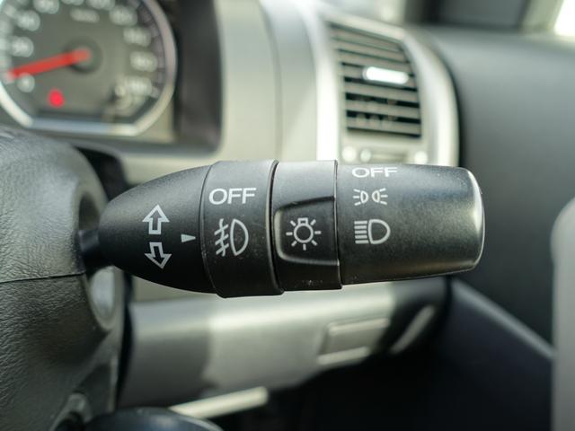 ＣＲ－Ｖ Ｘ　フルタイム４ＷＤ　純正ＨＤＤナビ　前後カメラ　ＥＴＣ　ＨＩＤヘッドライト　フォグランプ　キーレス　純正アルミ　オートエアコン（25枚目）