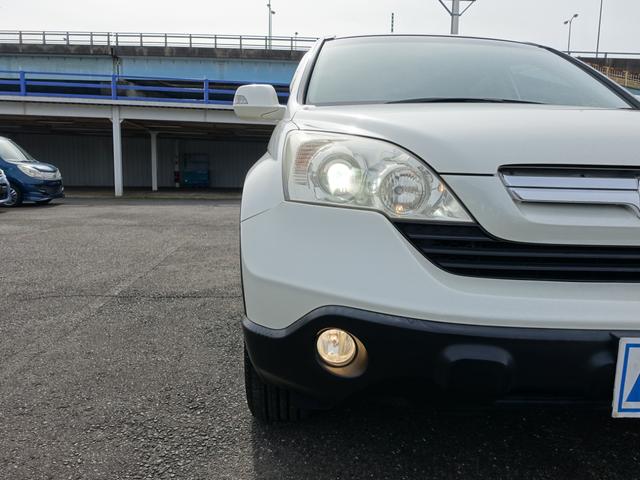 ＣＲ－Ｖ Ｘ　フルタイム４ＷＤ　純正ＨＤＤナビ　前後カメラ　ＥＴＣ　ＨＩＤヘッドライト　フォグランプ　キーレス　純正アルミ　オートエアコン（26枚目）