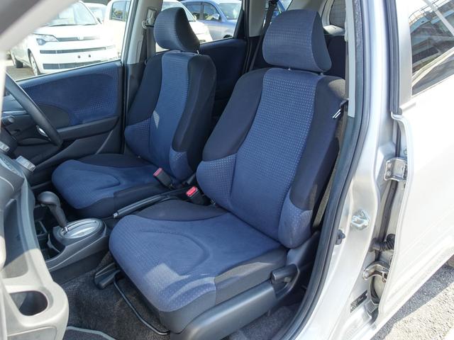 フィット G 純正HDDナビ バックカメラ ETC キーレス ワンセグ ミュージックサーバー ステアリングリモコン(13枚目)