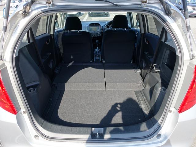 フィット G 純正HDDナビ バックカメラ ETC キーレス ワンセグ ミュージックサーバー ステアリングリモコン(29枚目)