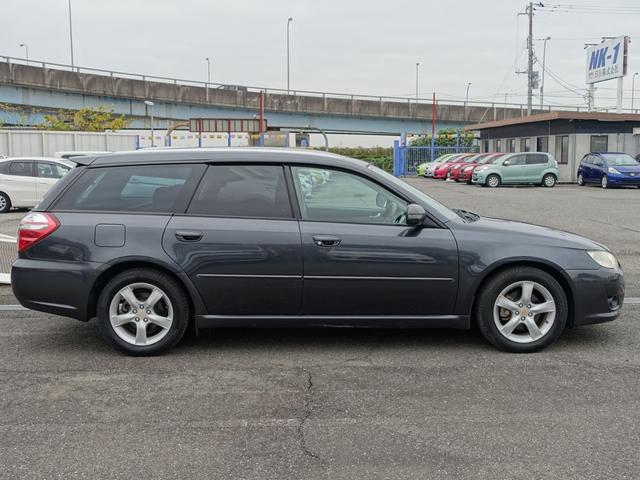 レガシィツーリングワゴン ２．０ＧＴ　アーバンセレクション　フルタイム４ＷＤ　社外ＨＤＤナビ　バックカメラ　フルセグ　ＥＴＣ　スマートキー　パドルシフト　革巻ステアリング　ＨＩＤヘッドライト　フォグランプ　オートライト　バックフォグ　純正アルミ（4枚目）