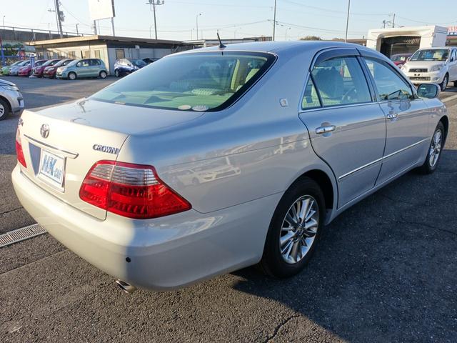 クラウン ロイヤルサルーン　６０ｔｈスペシャルＥＤ　純正ＨＤＤナビ　バックカメラ　ナビ連動ＥＴＣ　パワーシート　コーナーセンサー　ＨＩＤヘッドライト　オートライト　フォグランプ　スマートキー　クルーズコントロール（8枚目）