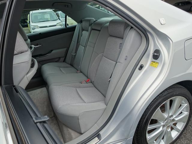 クラウンハイブリッド スタンダードパッケージ　走行４７０００ｋｍ　純正ＨＤＤナビ　横後カメラ　ナビ連動ＥＴＣ　フルセグ　Ｂｌｕｅｔｏｏｔｈ　スマートキー　ＨＩＤヘッドライト　オートライト　コーナーセンサー　ステアリングリモコン　パワーシート（14枚目）