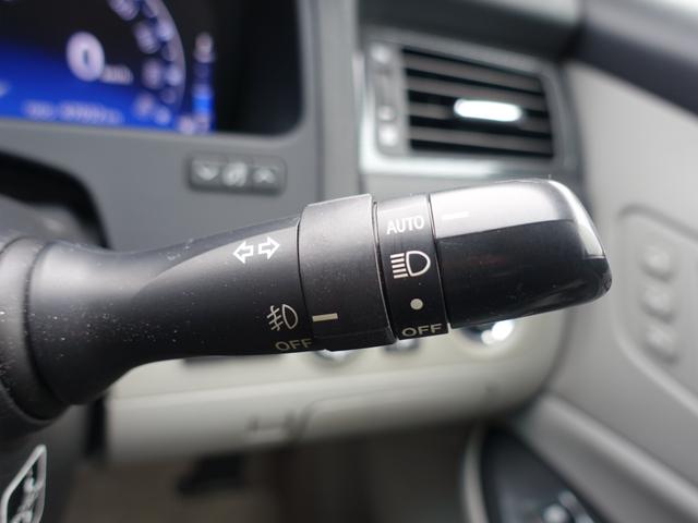 クラウンハイブリッド スタンダードパッケージ　走行４７０００ｋｍ　純正ＨＤＤナビ　横後カメラ　ナビ連動ＥＴＣ　フルセグ　Ｂｌｕｅｔｏｏｔｈ　スマートキー　ＨＩＤヘッドライト　オートライト　コーナーセンサー　ステアリングリモコン　パワーシート（30枚目）