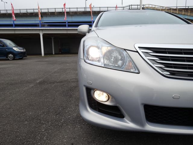 クラウンハイブリッド スタンダードパッケージ　走行４７０００ｋｍ　純正ＨＤＤナビ　横後カメラ　ナビ連動ＥＴＣ　フルセグ　Ｂｌｕｅｔｏｏｔｈ　スマートキー　ＨＩＤヘッドライト　オートライト　コーナーセンサー　ステアリングリモコン　パワーシート（31枚目）